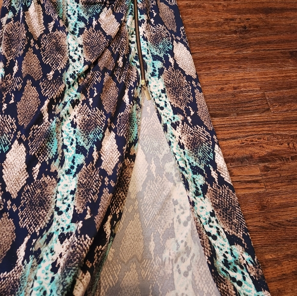 Countess Luann Dress - Picture 4 of 5